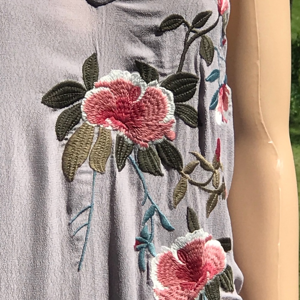 🌸🆕 Mauve Thin Strap Embroidered Fringe Dress - Picture 4 of 8